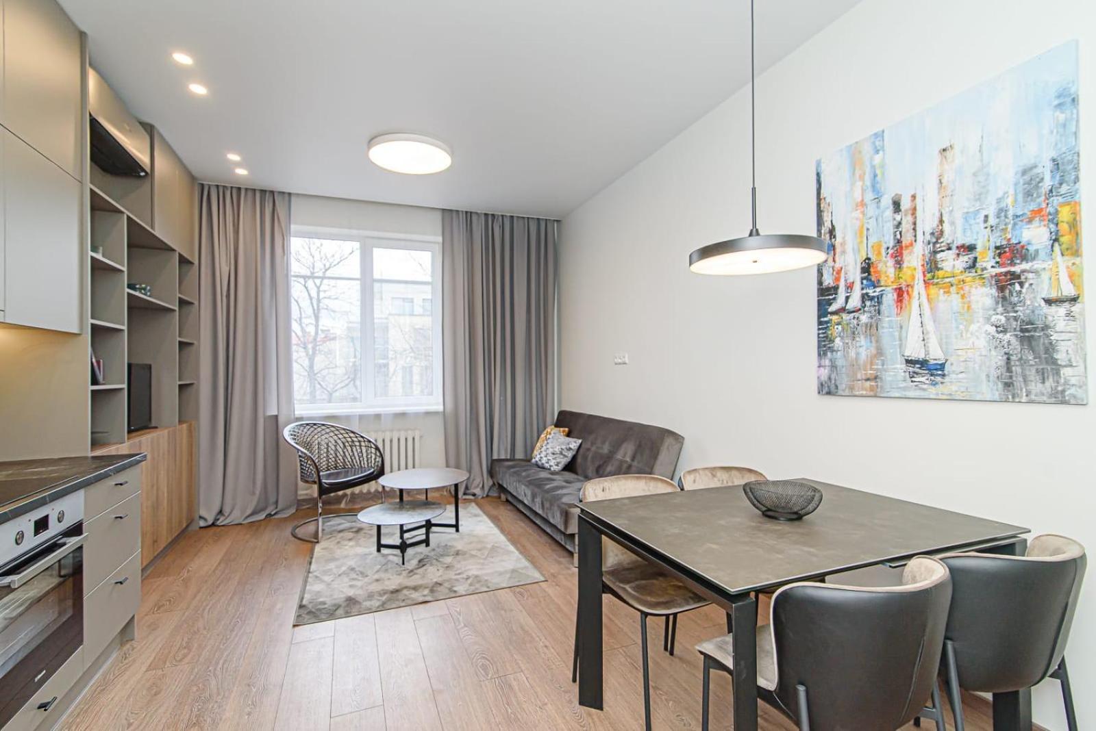 Centrally-located Apartment *